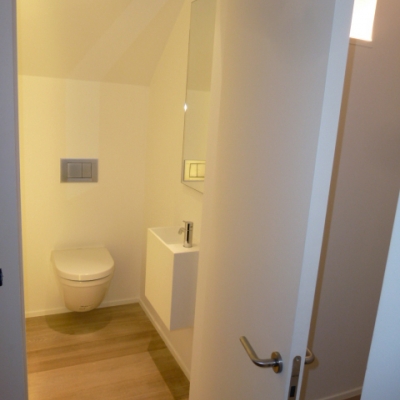 Toiletafwerking & wanden							| appartement Knokke