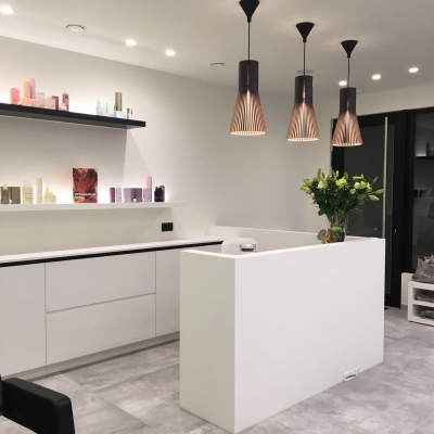 Balie, wandkasten, legbanken & plafond							| Kapsalon Emma, Anzegem